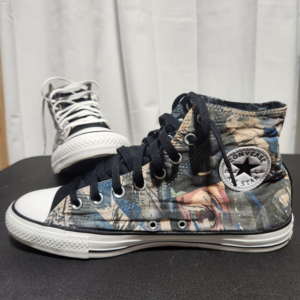 Size 9 - Converse Chuck Taylor All Star High x DC Comics Dark Knight